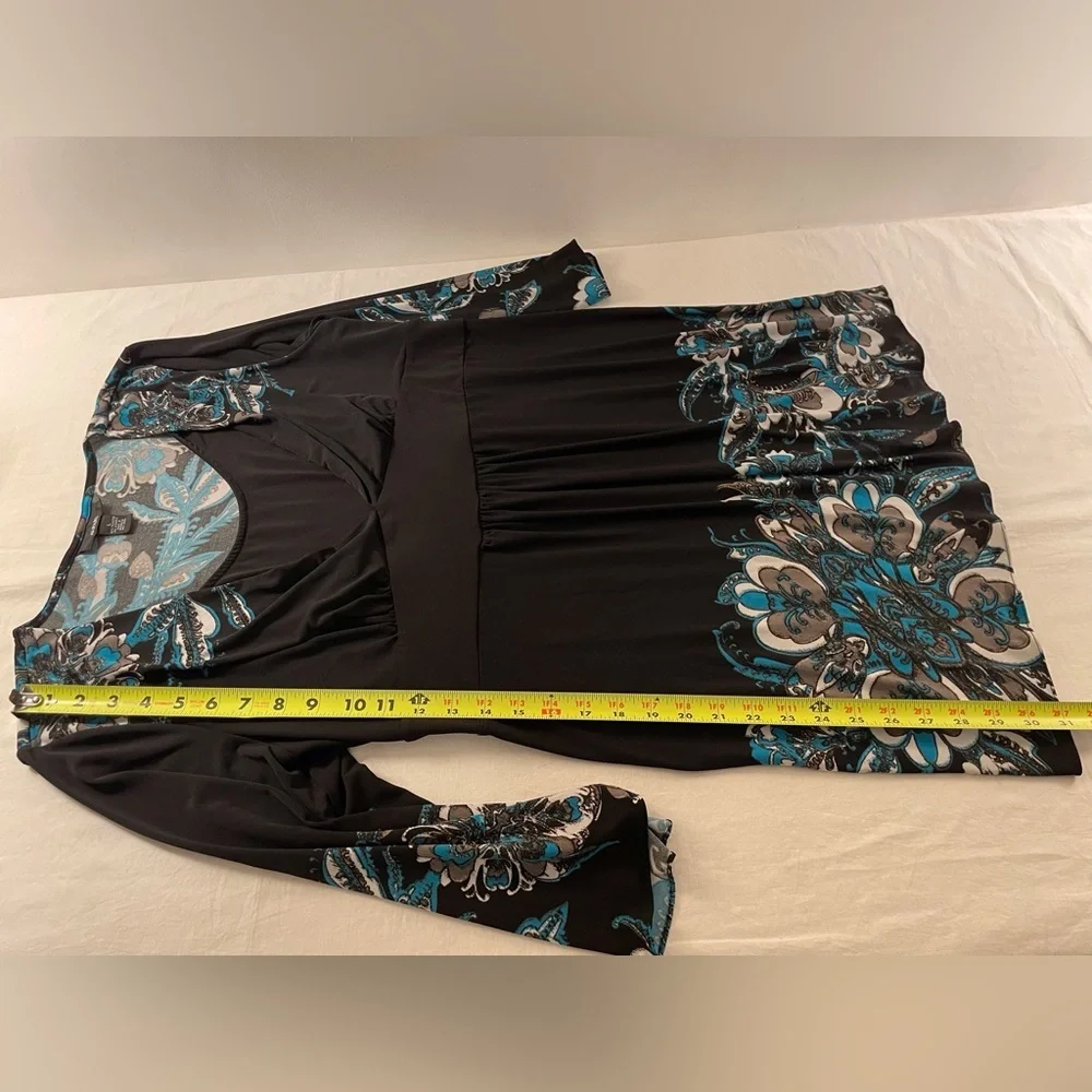 3 Quarter Length Sleeves Dress Black with Flower Design Size L